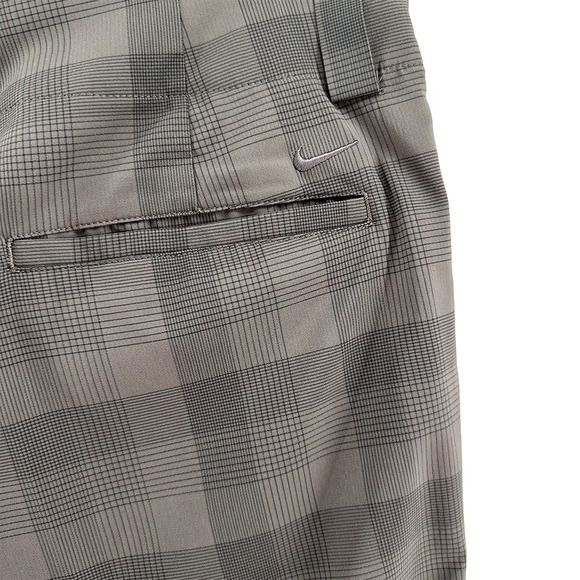 NIKE GOLF Dri-Fit Plaid Straight Leg Golf Pants • Women's‎ size 2 • khaki, gray - Picture 5 of 7